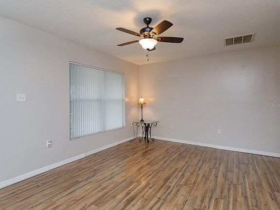 4th image of 37620 Florida Ave