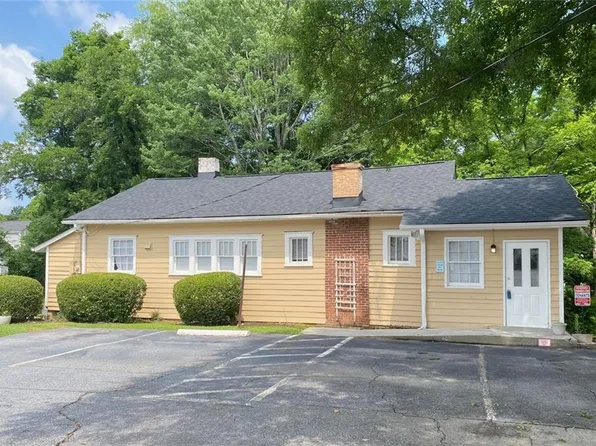 175 Park Dr, Norcross, GA 30071