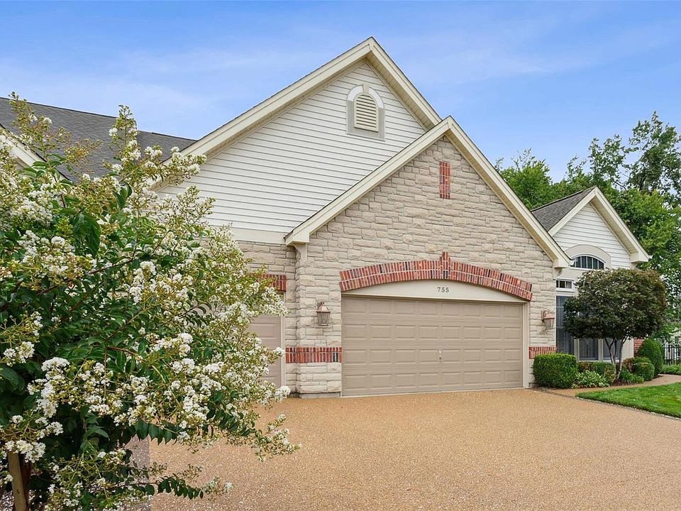 2nd image of 755 Stonebluff Ct