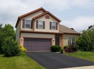 1735 Royal Oak Dr, Lewis Center, OH 43035