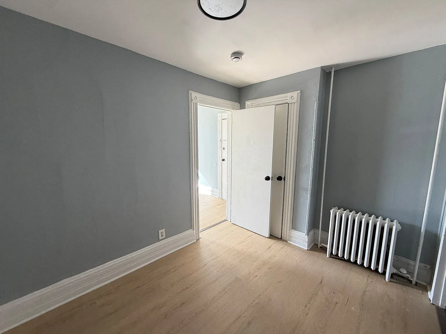 2 bed, $2,050 — Photo 3