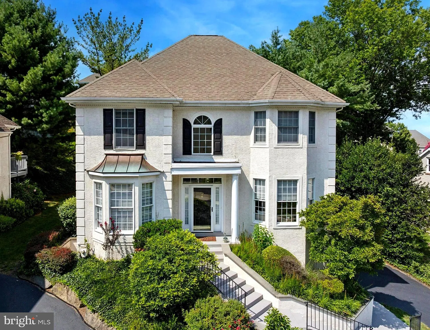 400 Spring Garden Ln photo 1