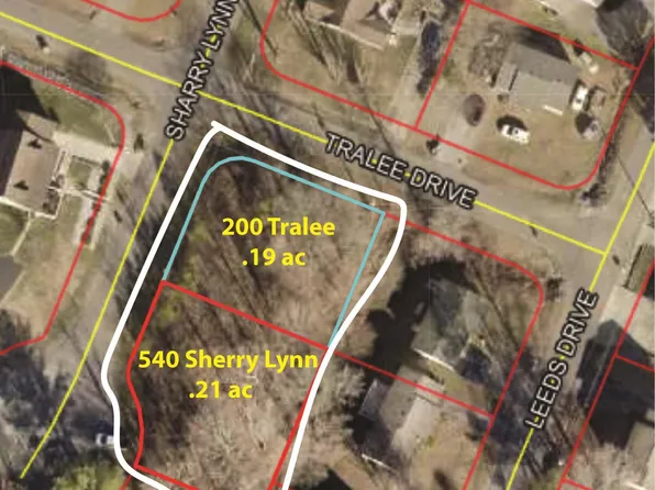 200 Tralee Dr, Paducah, KY 42003