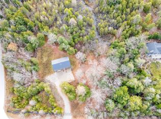 2576 Champlain Rd, Tiny, ON L9M1S3