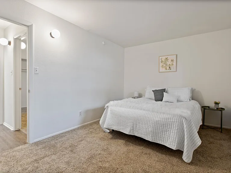 2355 Grove St #12 — Photo 18