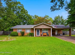704 Marilyn Dr, Pearl, MS 39208