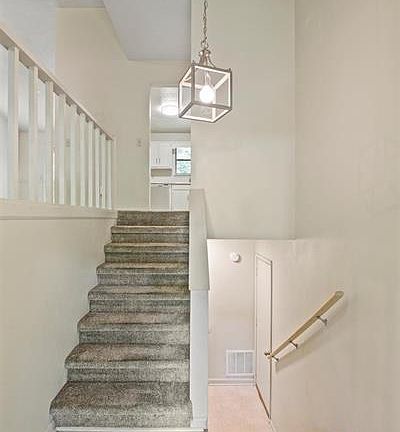 4th image of 3110 Carmel Dr