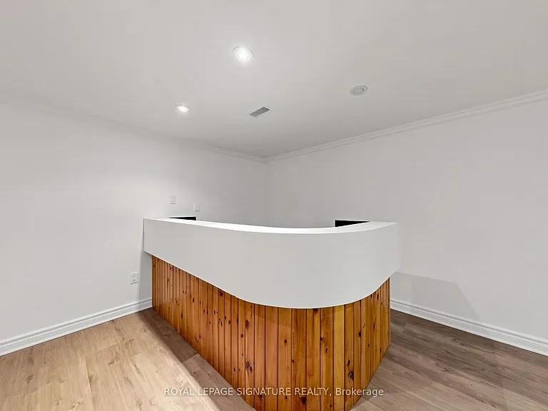 164 Banbury Rd — Photo 38