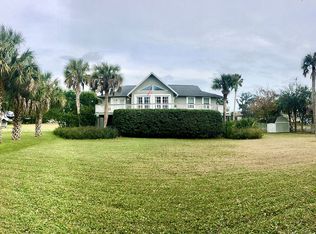 1807 Penman Rd, Neptune Beach, FL 32266