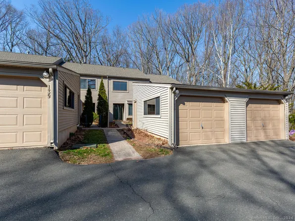 138 Farmington Chase Crescent #138, Farmington, CT 06032