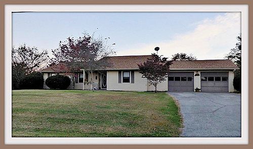 1st image of 3509 E Atherton Ln