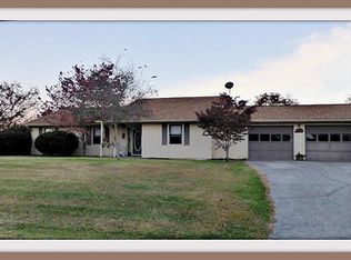 3509 E Atherton Ln, Baneberry, TN 37890