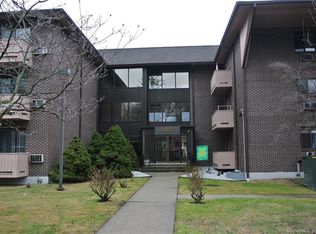 40 California St UNIT A19, Stratford, CT 06615