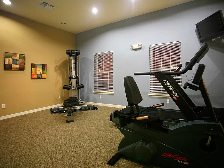 Summerlin Oaks Apartments — Photo 5