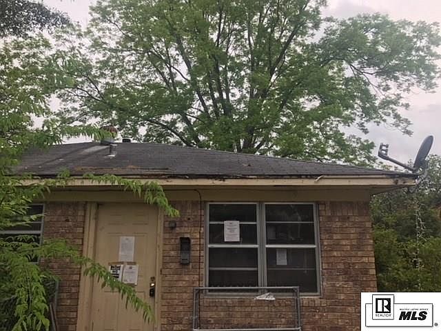 1st image of 15 Cabuck Ln