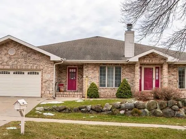 6101 Cottontail Trail, Madison, WI 53718