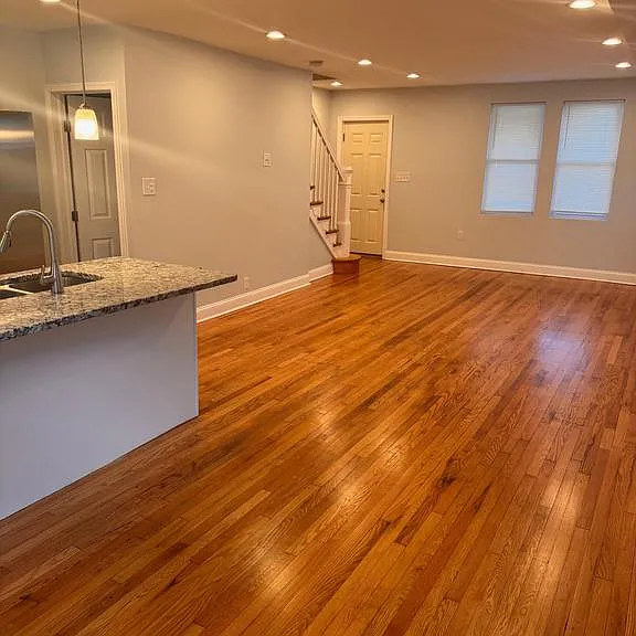 5200 Ready Ave — Photo 3