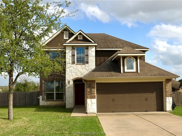1612 Stone Ridge Dr, Navasota, TX 77868