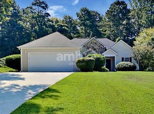 1085 Poplar Ln, Loganville, GA 30052