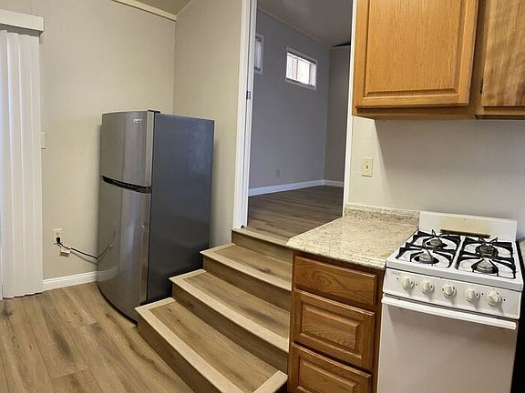 5th image of 1118 Grand Ave #1118