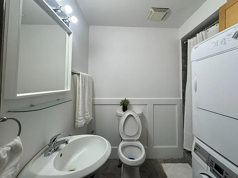 777 Burrard St #35785 — Photo 12