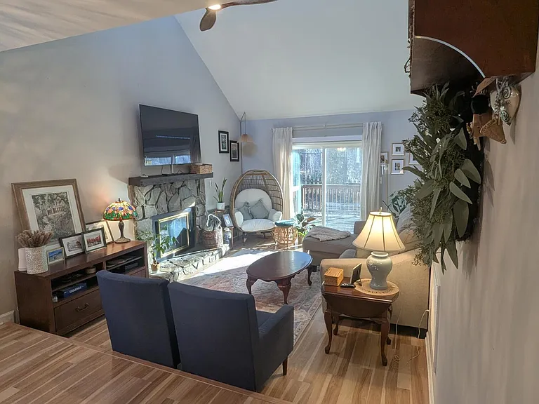 5513 Kaplan Dr — Photo 15