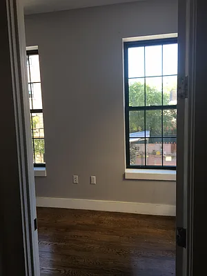 Rented by Nooklyn NYC LLC | media 14