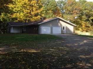 1021 W 116th St, Grant, MI 49327