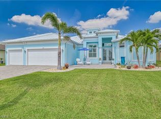 1135 SW 43rd St, Cape Coral, FL 33914
