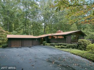 979 Millwood Ln, Great Falls, VA 22066