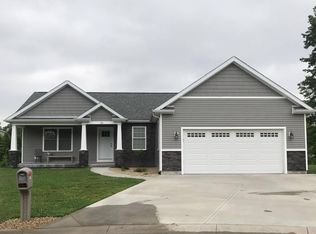 114 Shane Ct, Batesville, IN 47006