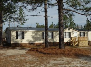 174 Sandy Grove Rd, Parkton, NC 28371