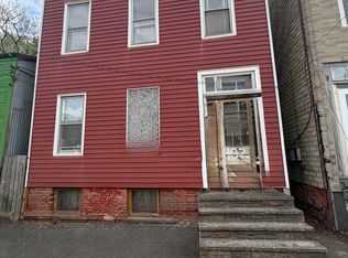402 2nd St, Albany, NY 12206