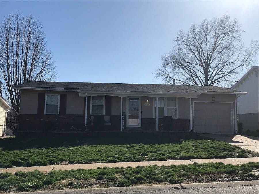 1st image of 440 Burncoate Dr