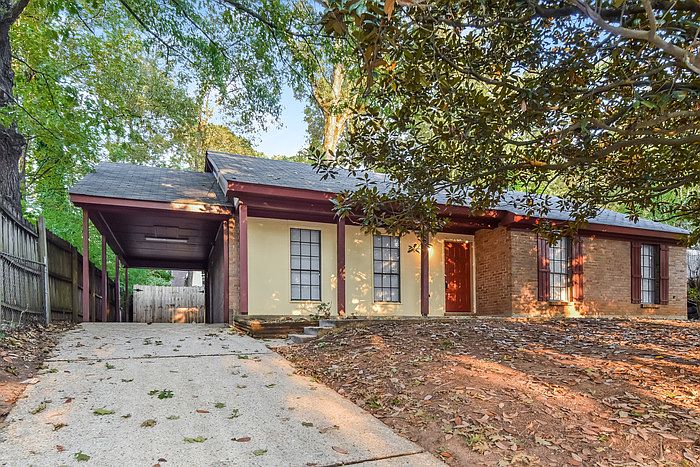 1st image of 3124 Willow Lane Dr