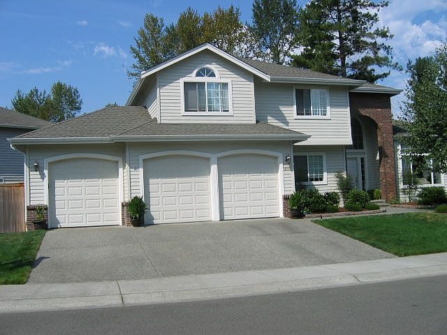 Beautiful street appeal.