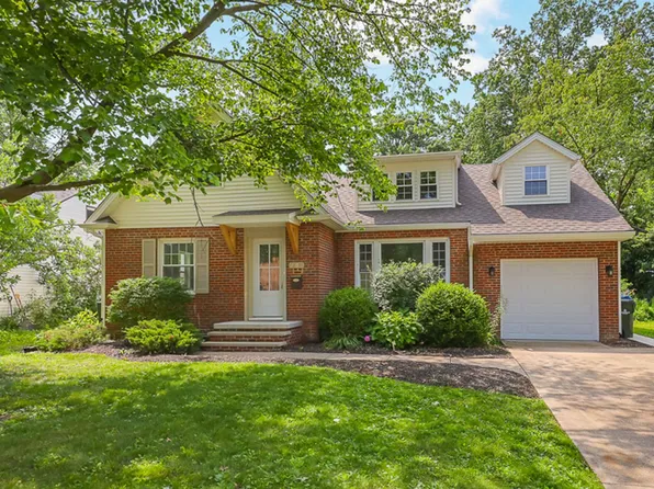 27011 Normandy Rd, Bay Village, OH 44140