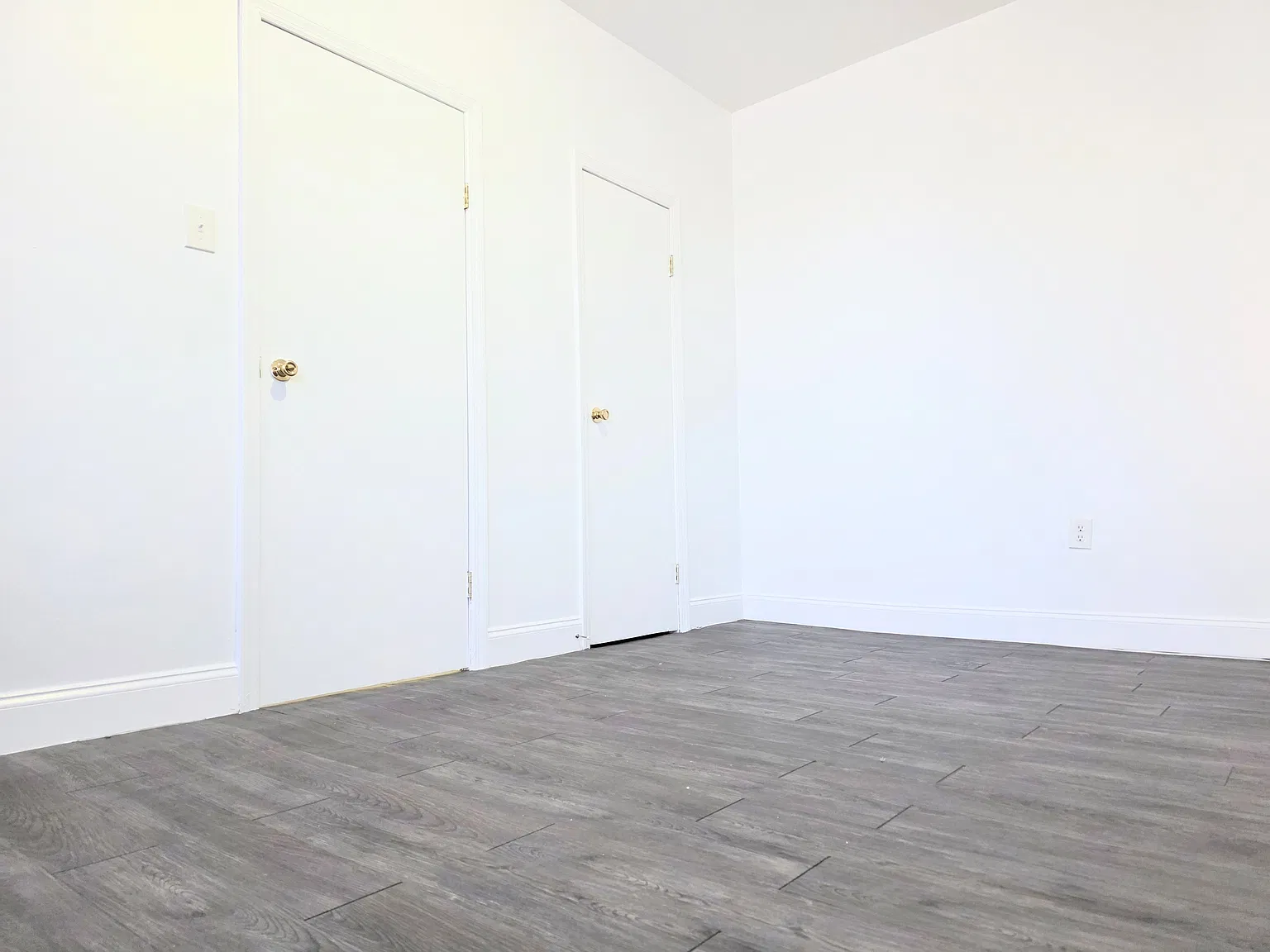 1502 West 6th Street — Photo 2