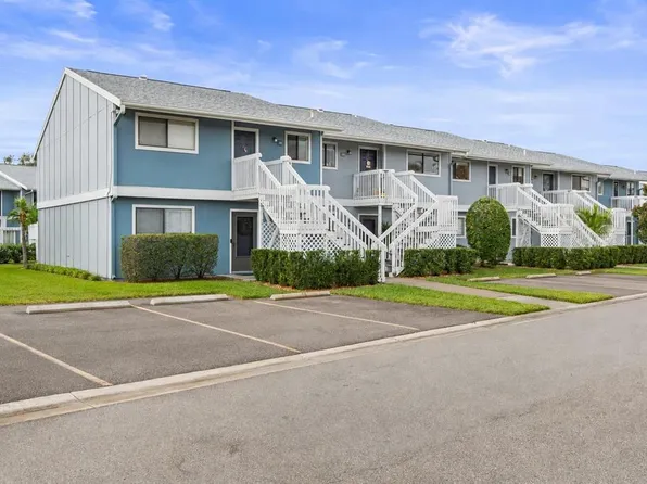 6033 34th St W APT 83, Bradenton, FL 34210