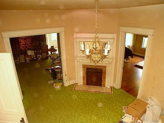 2nd image of 1535 Burney Ln
