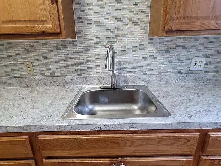 1546 Anne Ave #1 — Photo 5