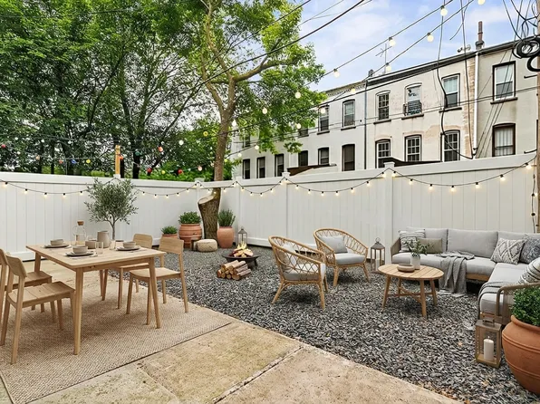 385 Chauncey Street image 1 of 9