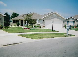 726 Medlee Ct, Hobart, IN 46342