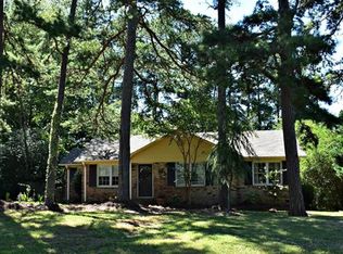 325 Vinecrest Dr, Matthews, NC 28105