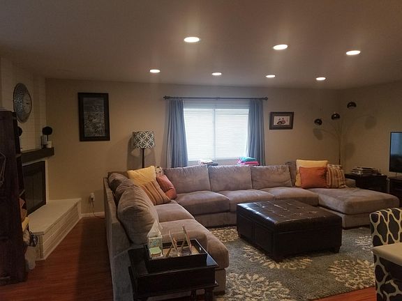 2nd image of 6814 Bamburgh Dr
