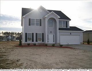 2nd image of 1824 Royale Walk Dr