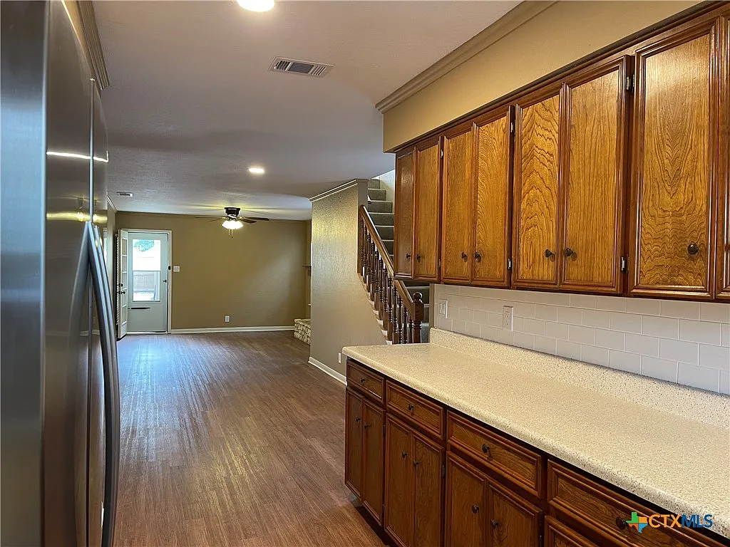 2 bed, 2.0 bath, 1533 sqft, $1,825 — Photo 3