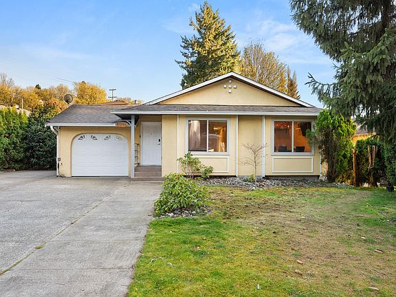 2nd image of 35186 Skeena Ave