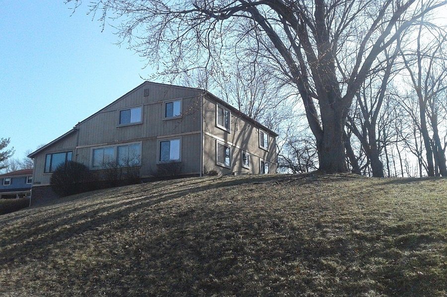 2nd image of 1739 Milford Hts