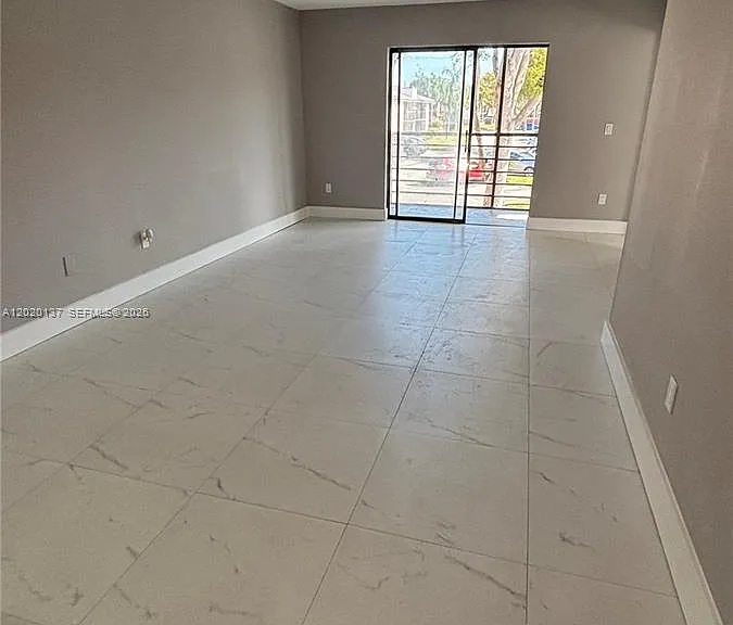 20825 NE 8th Ct #204-19 — Photo 13